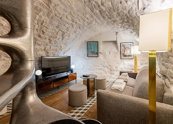 Apartament Typical Parisian In Le Marais#4 Pers