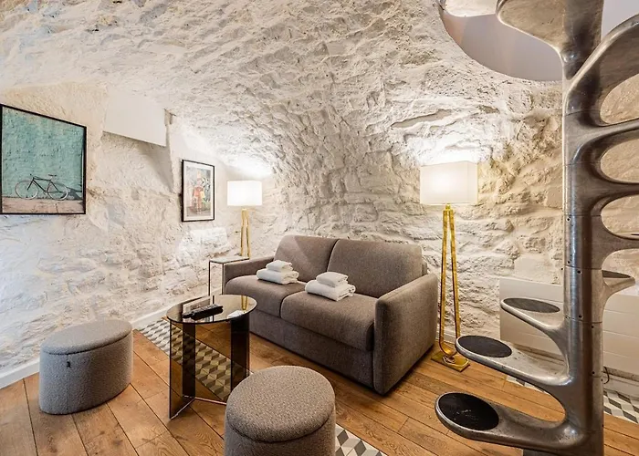 Apartament Typical Parisian In Le Marais#4 Pers